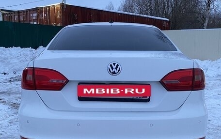 Volkswagen Jetta VI, 2012 год, 1 150 000 рублей, 4 фотография