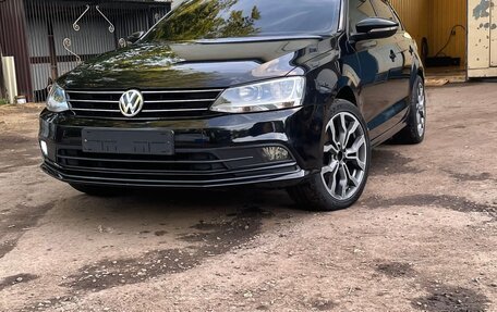 Volkswagen Jetta VI, 2015 год, 1 350 000 рублей, 3 фотография