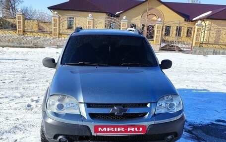 Chevrolet Niva I рестайлинг, 2010 год, 680 000 рублей, 2 фотография