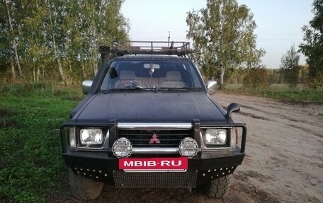 Mitsubishi Strada I, 1993 год, 850 000 рублей, 5 фотография