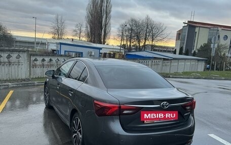 Toyota Avensis III рестайлинг, 2018 год, 2 100 000 рублей, 2 фотография