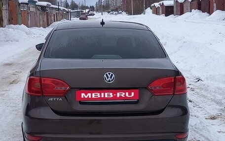 Volkswagen Jetta VI, 2013 год, 1 170 000 рублей, 3 фотография