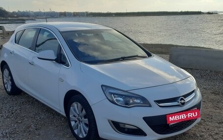 Opel Astra J, 2012 год, 995 000 рублей, 3 фотография