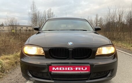 BMW 1 серия, 2009 год, 855 000 рублей, 3 фотография