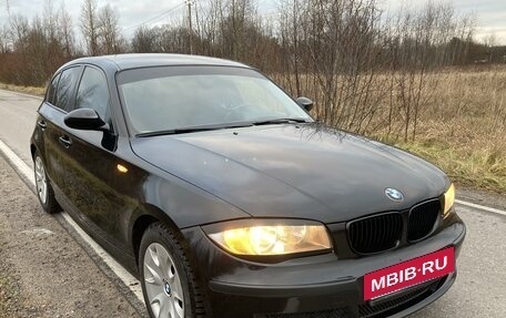 BMW 1 серия, 2009 год, 855 000 рублей, 2 фотография