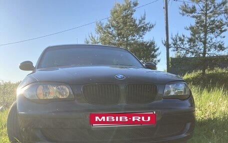 BMW 1 серия, 2009 год, 855 000 рублей, 11 фотография