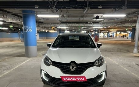 Renault Kaptur I рестайлинг, 2018 год, 1 600 000 рублей, 2 фотография