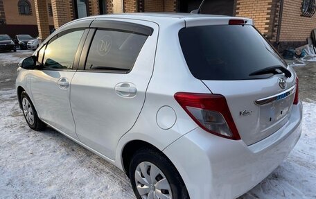 Toyota Vitz, 2011 год, 879 000 рублей, 6 фотография