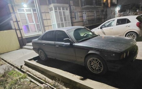 BMW 5 серия, 1991 год, 260 000 рублей, 3 фотография