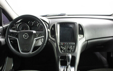 Opel Astra J, 2011 год, 775 000 рублей, 12 фотография
