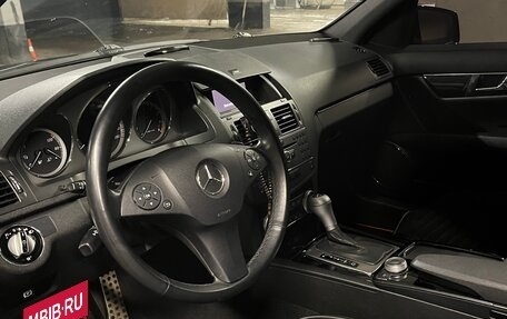 Mercedes-Benz C-Класс, 2010 год, 1 500 000 рублей, 10 фотография