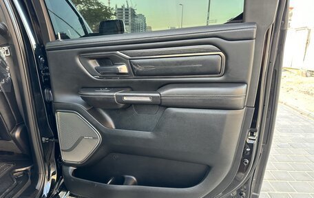 Dodge RAM IV, 2019 год, 8 100 000 рублей, 24 фотография