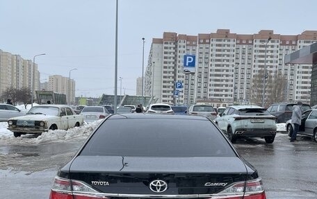 Toyota Camry, 2016 год, 2 350 000 рублей, 4 фотография