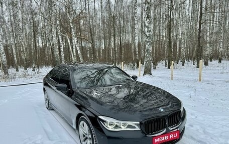 BMW 7 серия, 2015 год, 3 870 000 рублей, 8 фотография