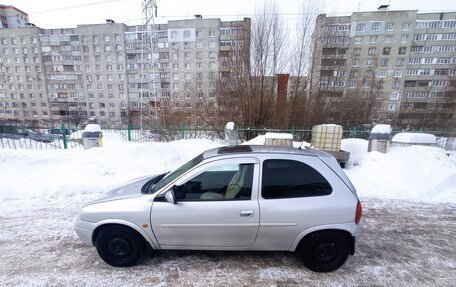 Opel Corsa B, 2000 год, 260 000 рублей, 2 фотография