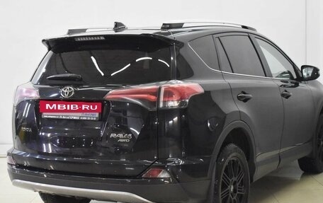 Toyota RAV4, 2017 год, 2 289 000 рублей, 4 фотография