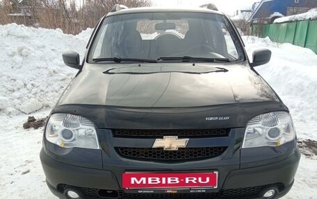 Chevrolet Niva I рестайлинг, 2013 год, 638 000 рублей, 3 фотография