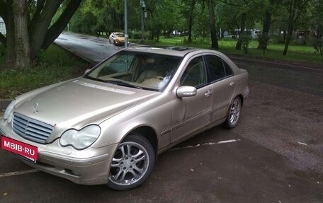 Mercedes-Benz C-Класс, 2001 год, 400 000 рублей, 5 фотография