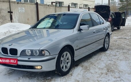 BMW 5 серия, 1998 год, 820 000 рублей, 3 фотография