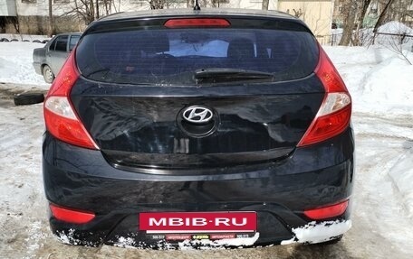 Hyundai Solaris II рестайлинг, 2013 год, 975 000 рублей, 2 фотография