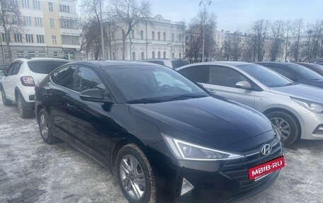 Hyundai Elantra VI рестайлинг, 2019 год, 1 500 000 рублей, 2 фотография