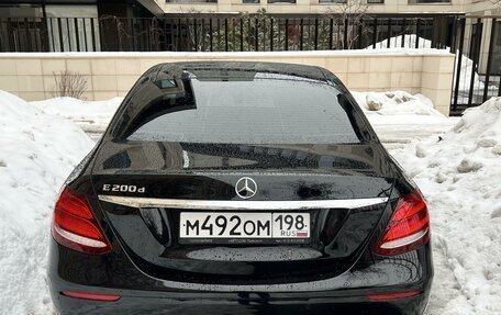 Mercedes-Benz E-Класс, 2020 год, 4 050 000 рублей, 4 фотография