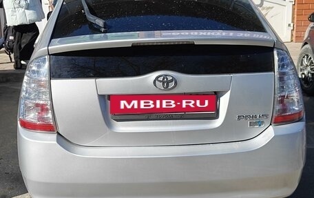 Toyota Prius, 2008 год, 800 000 рублей, 3 фотография