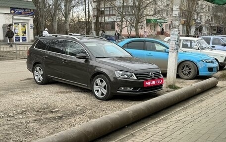 Volkswagen Passat B7, 2012 год, 1 990 000 рублей, 2 фотография