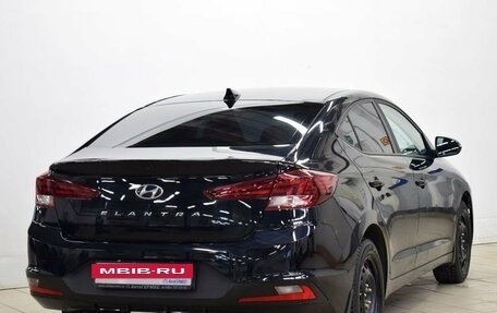 Hyundai Elantra VI рестайлинг, 2019 год, 1 770 000 рублей, 4 фотография