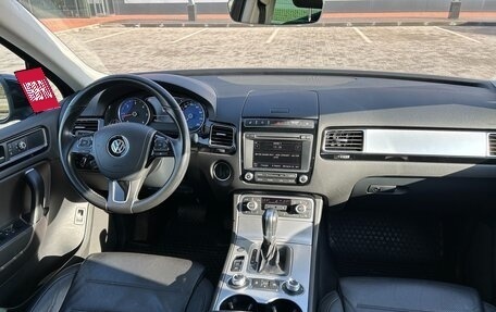 Volkswagen Touareg III, 2016 год, 4 090 000 рублей, 8 фотография