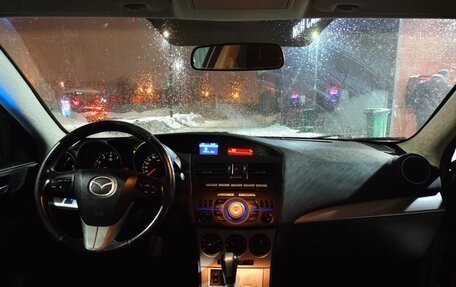 Mazda 3, 2011 год, 900 000 рублей, 11 фотография