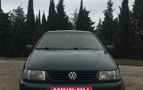 Volkswagen Polo III рестайлинг, 1997 год, 270 000 рублей, 2 фотография