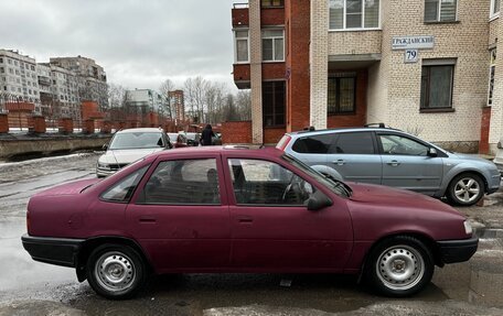 Opel Vectra A, 1989 год, 100 000 рублей, 6 фотография