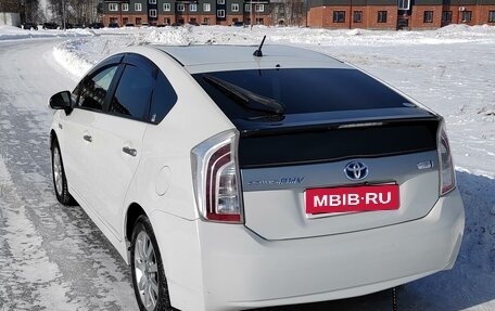 Toyota Prius, 2012 год, 1 570 000 рублей, 12 фотография