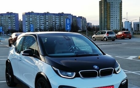 BMW i3 I01 рестайлинг, 2018 год, 2 600 000 рублей, 7 фотография