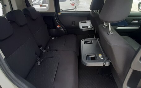 Toyota Roomy I, 2018 год, 1 379 000 рублей, 9 фотография