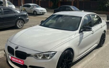 BMW 3 серия, 2013 год, 1 900 000 рублей, 3 фотография