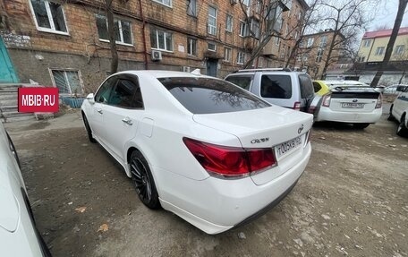 Toyota Crown, 2014 год, 2 200 000 рублей, 3 фотография