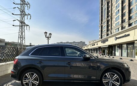 Audi Q5, 2018 год, 5 190 000 рублей, 3 фотография