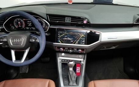 Audi Q3, 2021 год, 2 800 000 рублей, 7 фотография