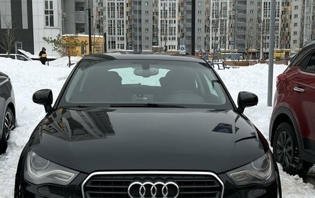 Audi A1, 2011 год, 1 350 000 рублей, 2 фотография