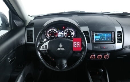 Mitsubishi Outlander III рестайлинг 3, 2012 год, 1 430 000 рублей, 10 фотография