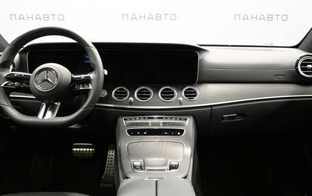Mercedes-Benz E-Класс, 2022 год, 7 800 000 рублей, 6 фотография