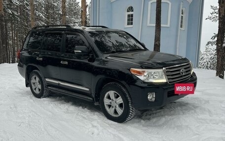 Toyota Land Cruiser 200, 2012 год, 3 950 000 рублей, 3 фотография