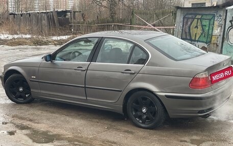 BMW 3 серия, 2000 год, 460 000 рублей, 11 фотография