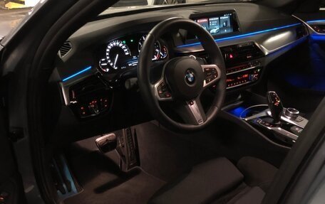 BMW 5 серия, 2018 год, 3 950 000 рублей, 8 фотография