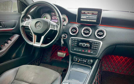 Mercedes-Benz A-Класс, 2013 год, 1 750 000 рублей, 10 фотография