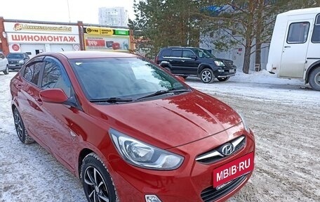 Hyundai Solaris II рестайлинг, 2012 год, 1 050 000 рублей, 5 фотография