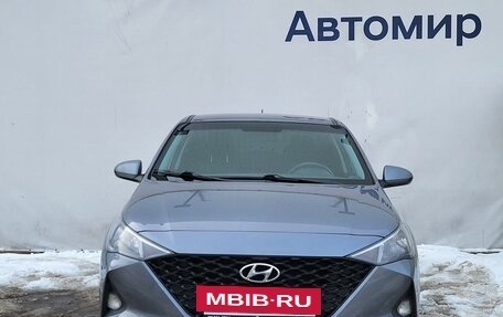 Hyundai Solaris II рестайлинг, 2021 год, 1 400 000 рублей, 2 фотография