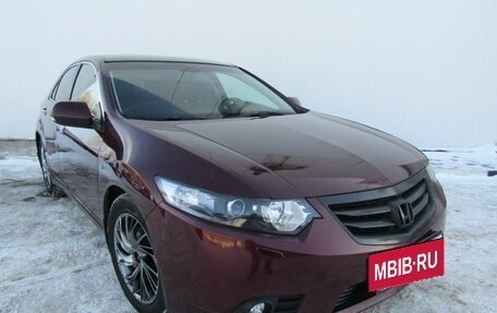 Honda Accord VIII рестайлинг, 2011 год, 1 350 000 рублей, 3 фотография